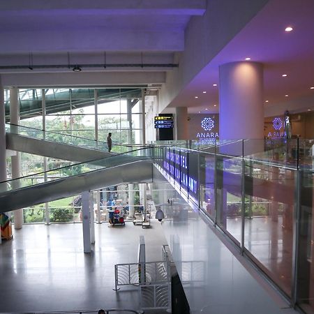 Anara Sky Kualanamu Hotel Medan Buitenkant foto