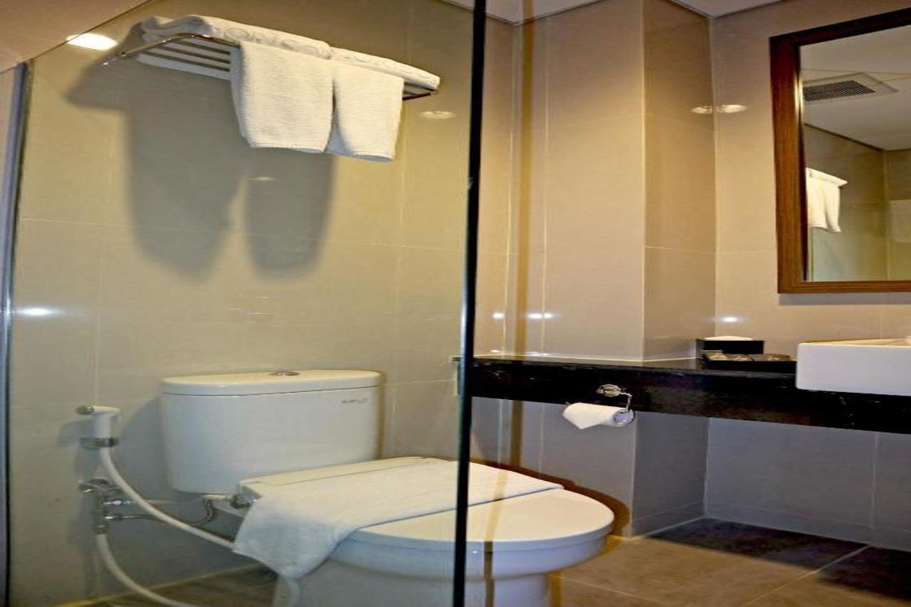 Anara Sky Kualanamu Hotel Medan Buitenkant foto