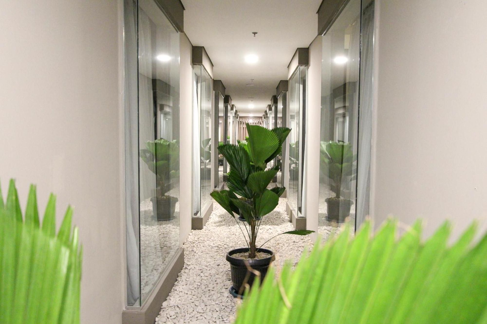 Anara Sky Kualanamu Hotel Medan Buitenkant foto