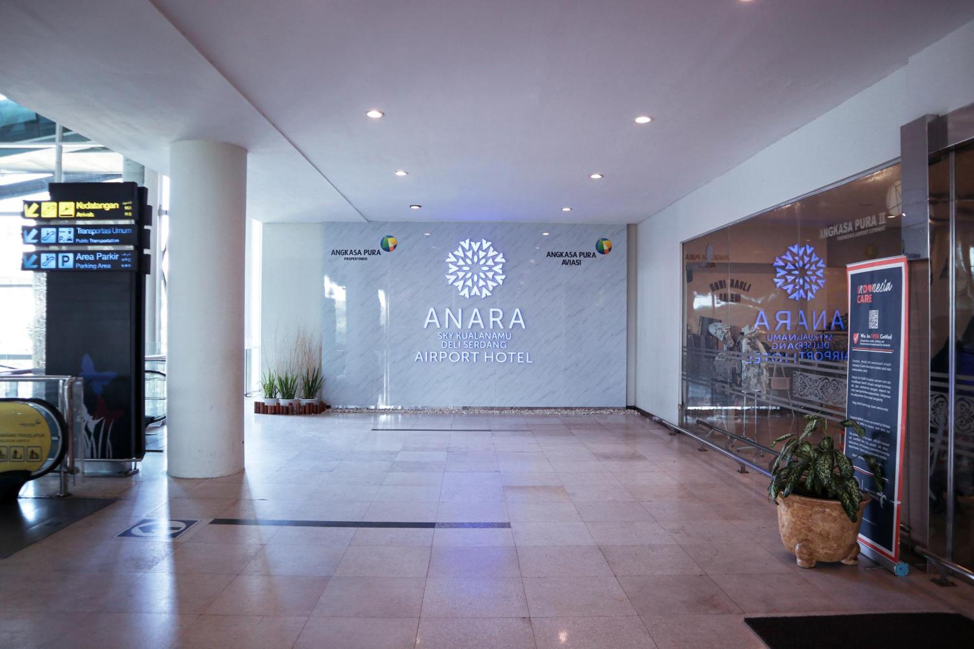 Anara Sky Kualanamu Hotel Medan Buitenkant foto