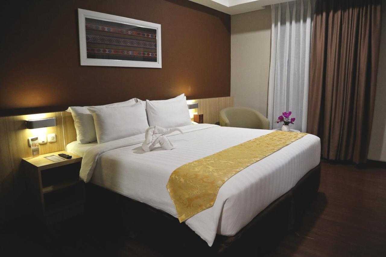 Anara Sky Kualanamu Hotel Medan Buitenkant foto