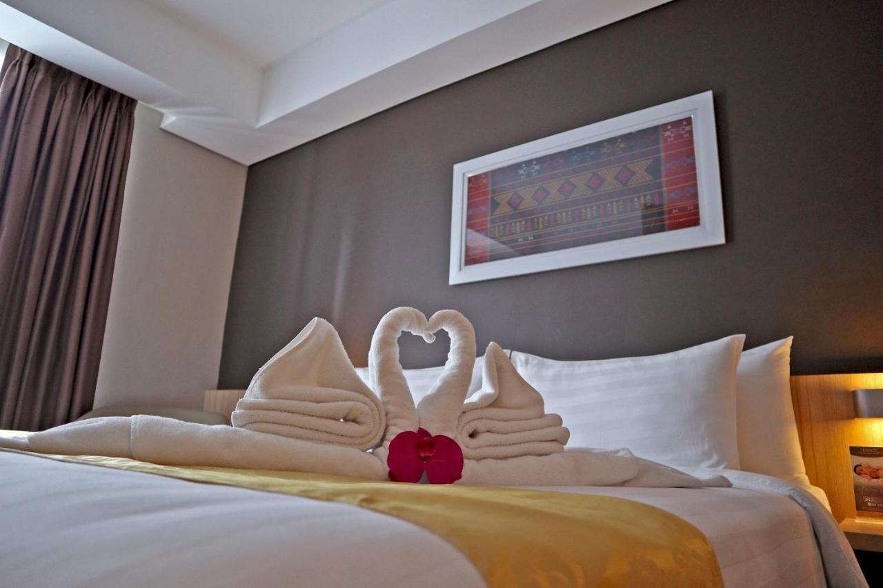 Anara Sky Kualanamu Hotel Medan Buitenkant foto